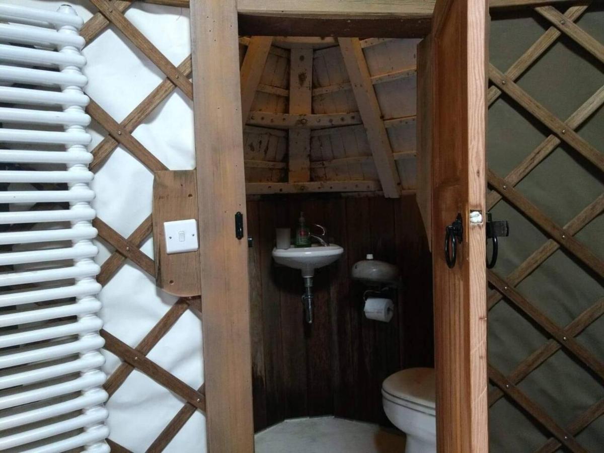 הוילה Bembridge Harbour Yurt - Log Burner - Wifi מראה חיצוני תמונה